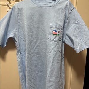 Vineyard Vines Light Blue Graphic T-Shirt Kids Size M Baseball